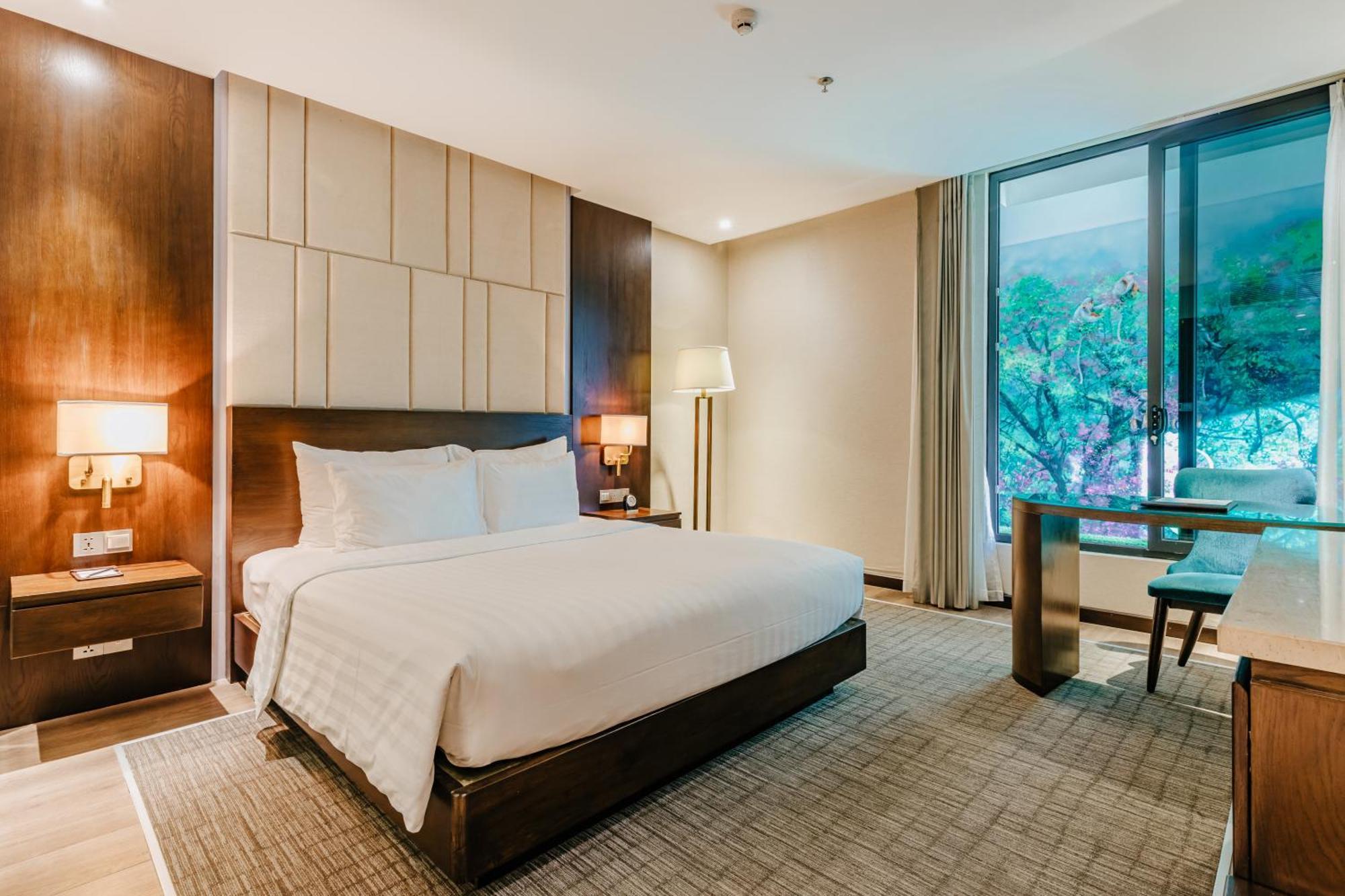 New Orient Hotel Da Nang Bagian luar foto