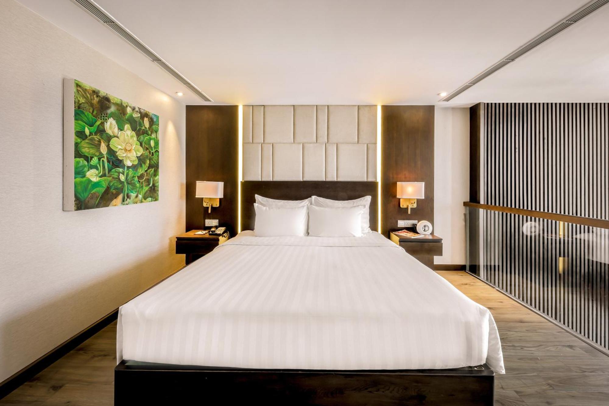 New Orient Hotel Da Nang Bagian luar foto