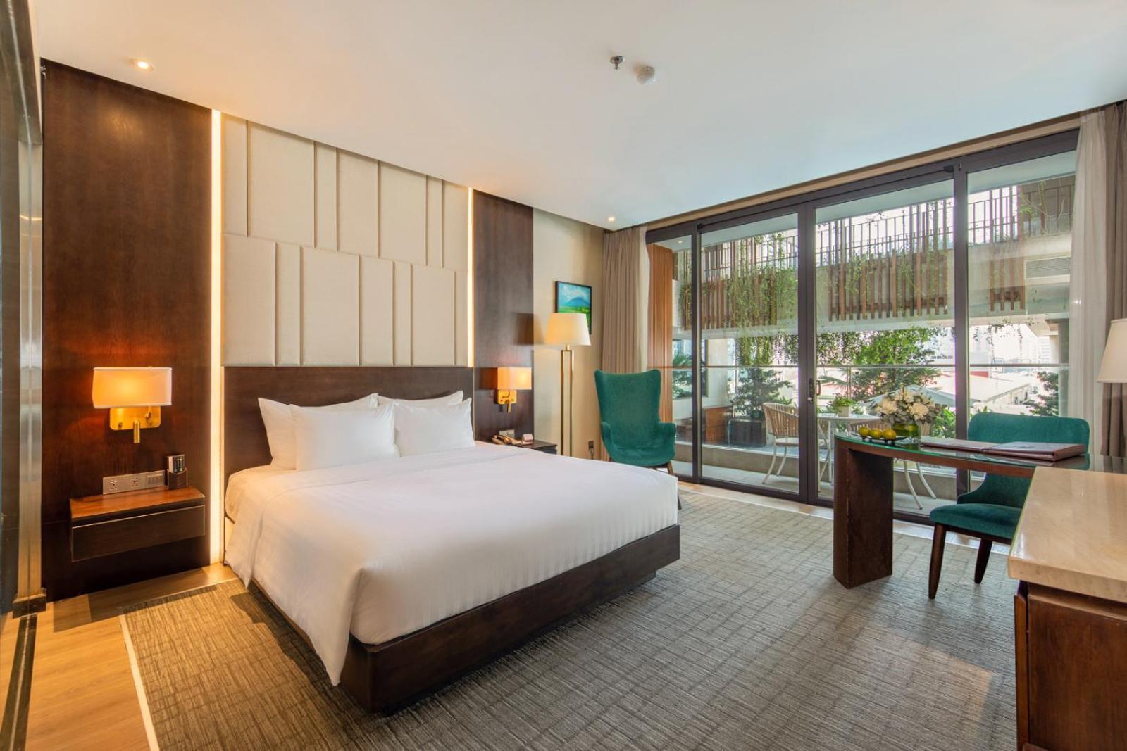 New Orient Hotel Da Nang Bagian luar foto